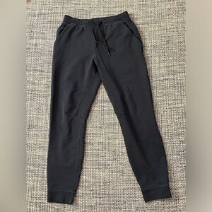 Lululemon Sweatpant Joggers Medium slim fit